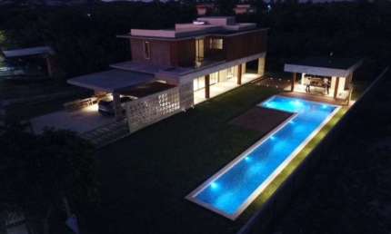 CASA DE ALTO LUXO COM FITNESS PRIVATIVO EM CONDOMÍNIO BUSCA VIDA - CAMAÇARI - BA