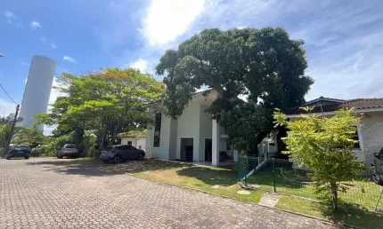 Cód. 276 Abrantes Casa Duplex Alto Padrão com 5/4 sendo 2 suítes