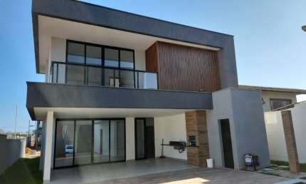 Cód. 557 Lauro Casa com 4 suítes e Piscina Privativa em Buraquinho