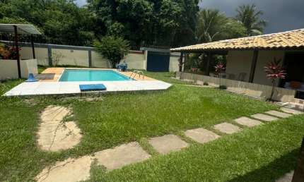 Casa com 5 quartos para alugar na Avenida Praia de Itapoan, Atlântico Norte, Lauro de Freitas