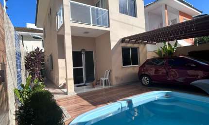 Cód. 280 Lauro Casa com 4/4, sendo um suíte e Piscina Privativa