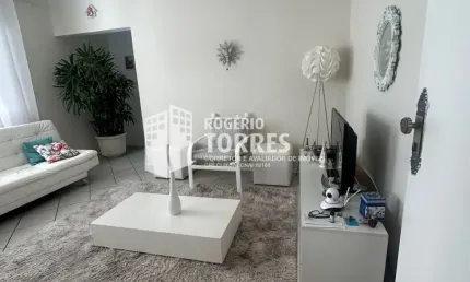 Apartamento a venda de 1/4, 2 banheiros e garagem na PITUBA