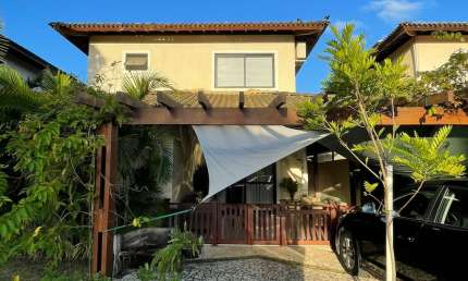 Cód. 479/11023 Piatã Casa com 5/4 sendo 4 suítes e 3 Vagas