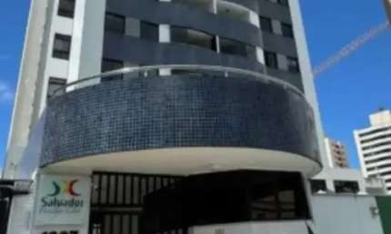 Cód. 419/11021 Stiep 3/4 com suíte Andar Alto e 2 Vagas
