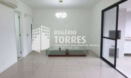 Apartamento a venda de 3/4, 1 suíte e 2 garagens em ALPHAVILLE