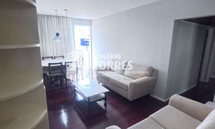 Apartamento locação de 3/4, 1 suíte, MOBILIADO e NASCENTE + dependência e garagem na BARRA