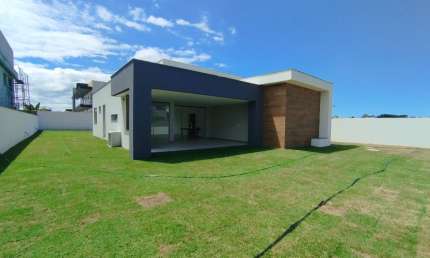 Casa em condomínio fechado com 4 quartos à venda na Barra Do Jacuípe, 32, Barra do Jacuípe, Camaçari