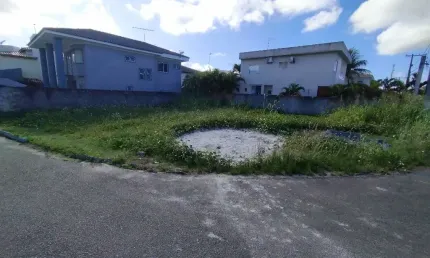 Terreno à venda na Avenida Santos Dumont, 5481, Portão, Lauro de Freitas