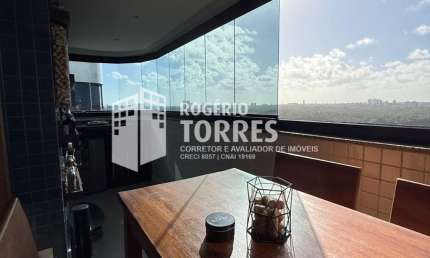 Apartamento a venda de 2/4, 1 suíte e 2 garagens na ARMAÇÃO