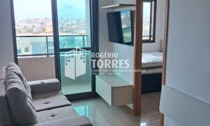Apartamento locação de 2/4, 1 suíte, nascente e andar intermediário no IMBUI – ORLA