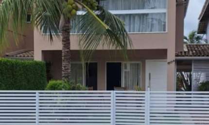 Cód. 540 Flamengo Casa com 3 suítes Reformada e Piscina Privativa