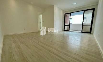Apartamento a venda de 3/4, 1 suíte + dependência e 2 garagens  no CIDADE JARDIM