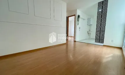 Apartamento a venda de 2/4, NASCENTE e garagem no JARDIM DAS MARGARIDAS