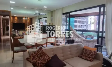 Apartamento a venda de 3/4, 1 suíte, varanda gourmet e 2 garagens em ALPHAVILLE SALVADOR