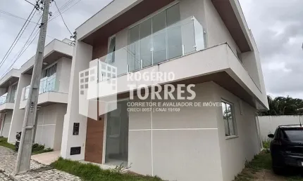 Casa duplex a venda de 4/4, 3 suítes com garden 26m² e 2 garagens em abrantes
