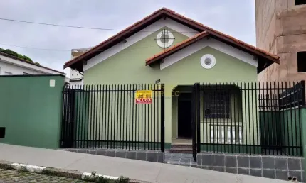 Casa com 3 quartos para Locação, Jardim Boa Vista - Pindamonhangaba