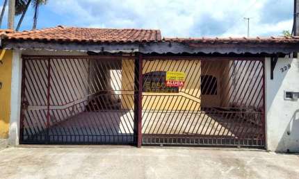 Casa com 3 quartos para Locação, Residencial Pasin - Pindamonhangaba