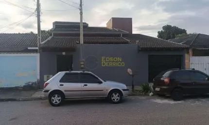 Casa com 3 dormitórios à venda, 147 m² por R$ 350.000,00 - Residencial Vale das Acácias - Pindamonhangaba/SP