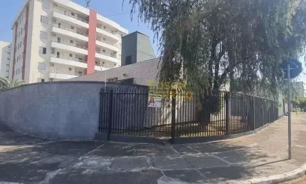 Casa com 4 quartos à Venda, São Benedito - Pindamonhangaba