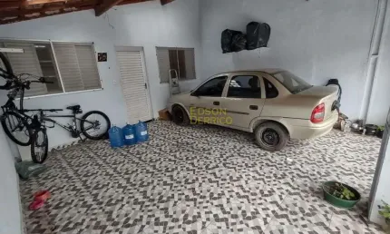 Casa com 3 quartos à Venda, Mantiqueira - Pindamonhangaba