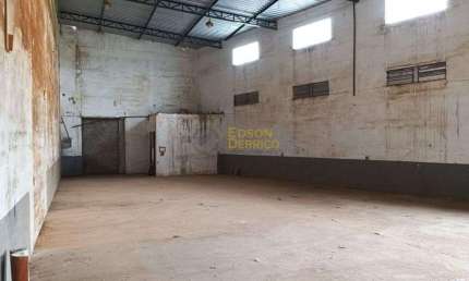 Galpão à venda, 188 m² por R$ 350.000 - Flor Do Vale - Tremembé/SP