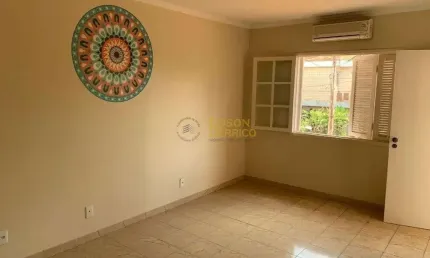 Sobrado com 3 dormitórios à venda, 201 m² por R$ 540.000,00 - São Benedito - Pindamonhangaba/SP