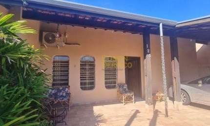 Casa com 3 quartos à Venda, São Benedito - Pindamonhangaba