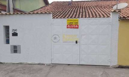 Casa com 2 quartos para Locação, Boa Vista - Pindamonhangaba