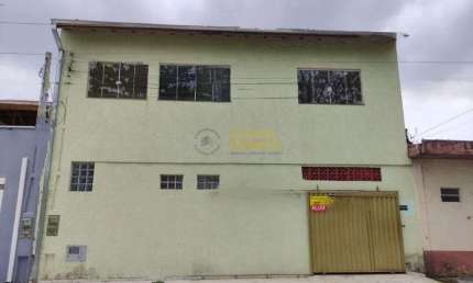 Sobrado com 5 quartos para locação no Conjunto Habitacional Terra dos Ipês I (Norte) - Pindamonhangaba