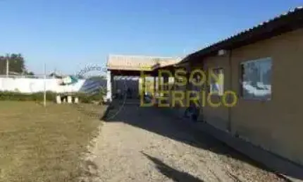 Chácara com 2 dormitórios à venda, 1000 m² por R$ 380.000,00 - Colméia - Pindamonhangaba/SP