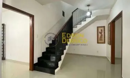 Casa com 4 quartos à venda no Santana, Pindamonhangaba 