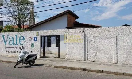 Casa com 3 dormitórios à venda, 102 m² por R$ 360.000 - Santana - Pindamonhangaba/SP