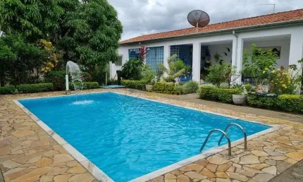 Chácara com 4 quartos à Venda, Jardim Regina (Moreira César) - Pindamonhangaba