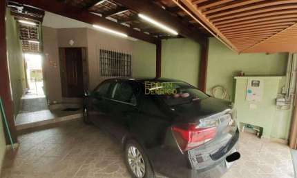 Sobrado com 3 quartos à Venda, Nossa Senhora do Perpétuo Socorro - Pindamonhangaba