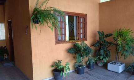Casa com 3 dormitórios à venda, 122 m² por R$ 320.000,00 - Loteamento Residencial Andrade - Pindamonhangaba/SP