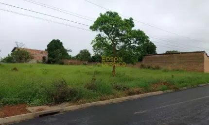 Lote/Terreno à Venda por R$ 140.000,00, Parque Shangrilá - Pindamonhangaba