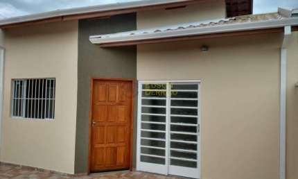 Casa com 2 dormitórios à venda, 80 m² por R$ 260.000 - Loteamento Residencial e Comercial Flamboyant - Pindamonhangaba/SP