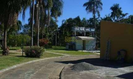 Sobrado residencial à venda, Santana, Pindamonhangaba.