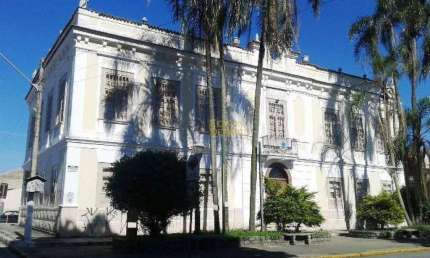 Prédio, 705 m² - venda por R$ 2.800.000,00 ou aluguel por R$ 18.000,00/mês - Centro - Pindamonhangaba/SP