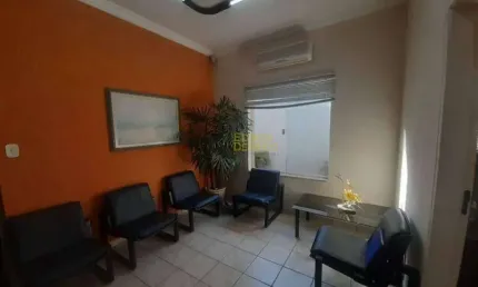 Clínica à venda, 183 m² por R$ 1.700.000 - Centro - Pindamonhangaba/SP
