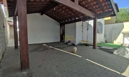 Sobrado com 4 dormitórios à venda, 130 m² por R$ 550.000,00 - Jardim Yassuda - Pindamonhangaba/SP