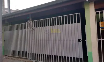 Casa com 2 dormitórios à venda, 70 m² por R$ 240.000 - Mantiqueira - Pindamonhangaba/SP