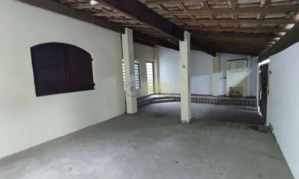 Casa com 2 dormitórios à venda, 120 m² por R$ 300.000,00 - Loteamento Residencial Andrade - Pindamonhangaba/SP