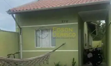 Casa á venda com 2 quartos, Residencial e Comercial Laerte Asumpção - Pindamonhangaba