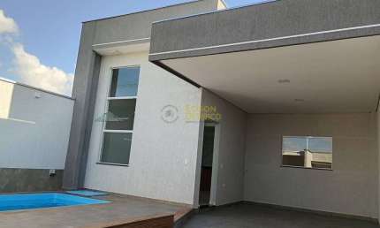 Casa á venda com 3 quartos, Loteamento Residencial e Comercial Flamboyant - Pindamonhangaba