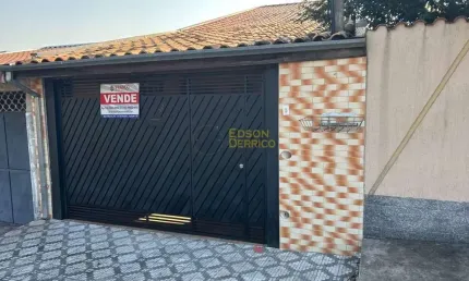 Sobrado com 3 quartos à Venda, Jardim Paulista - Taubaté