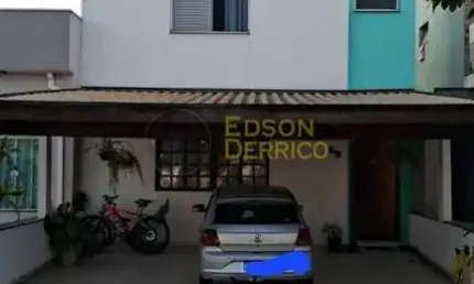 Sobrado em Condomínio com 4 quartos à Venda, Condomínio Laguna - Pindamonhangaba