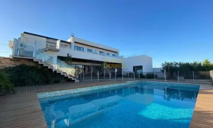 Sobrado em condomínio com 4 quartos à venda, colonial village ii - pindamonhangaba