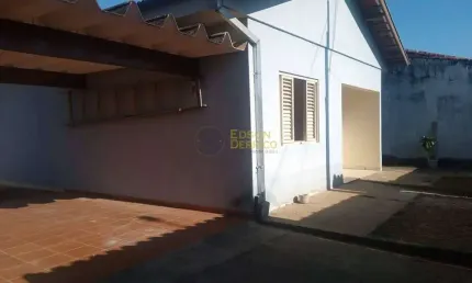 Casa com 2 quartos à Venda, Campo Alegre - Pindamonhangaba