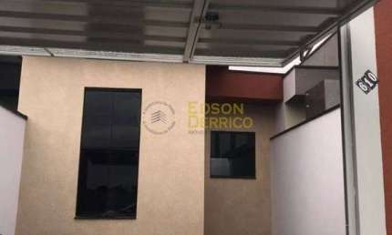 Casa á venda com 2 quartos, Residencial e Comercial Cidade Jardim - Pindamonhangaba